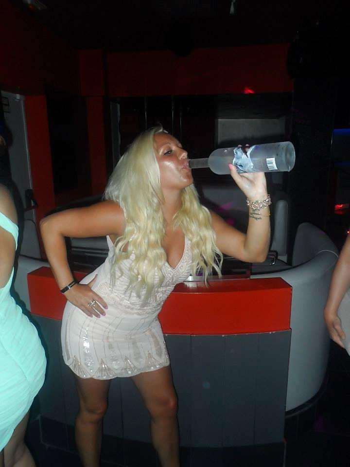 25P Chubby slags seren,amy,charlotte and vicky holiday pics