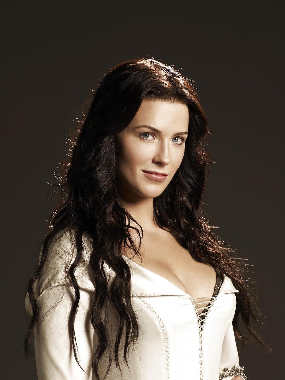 20P Female Celebs - From an olde hardedrive II