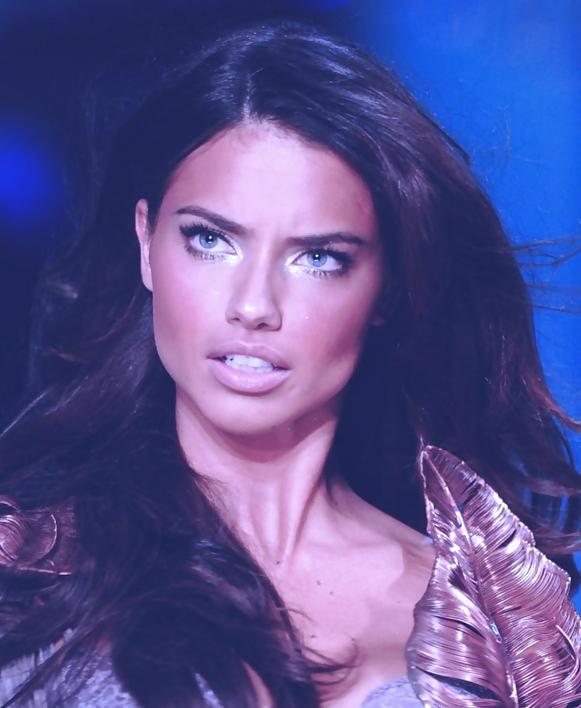 25P Adriana The Goddess.