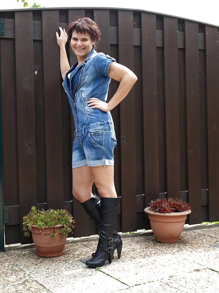 25P Horny Dutch mature facebook bitch