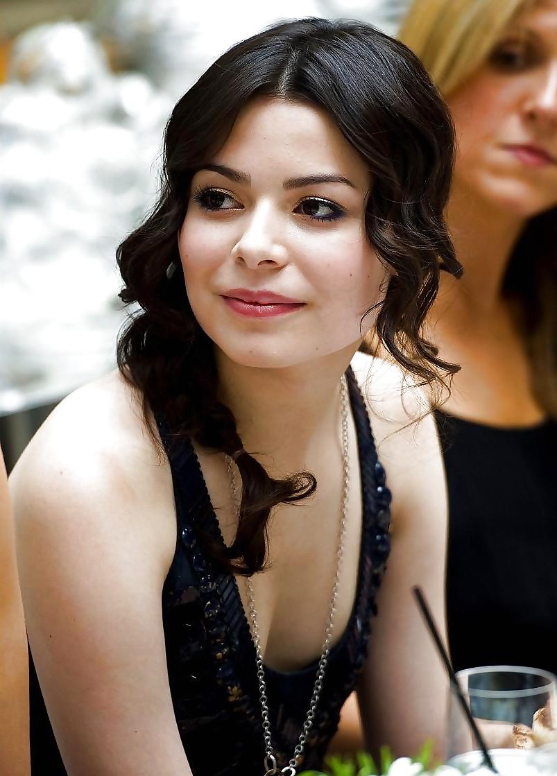 23P Female celebs that give me the wrmhmmhmm