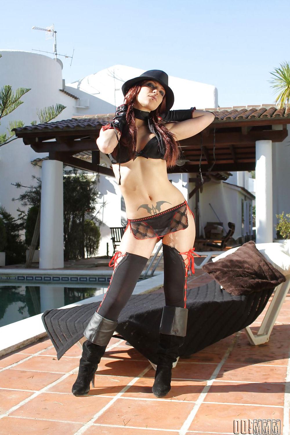 18P My Goddess Aris
