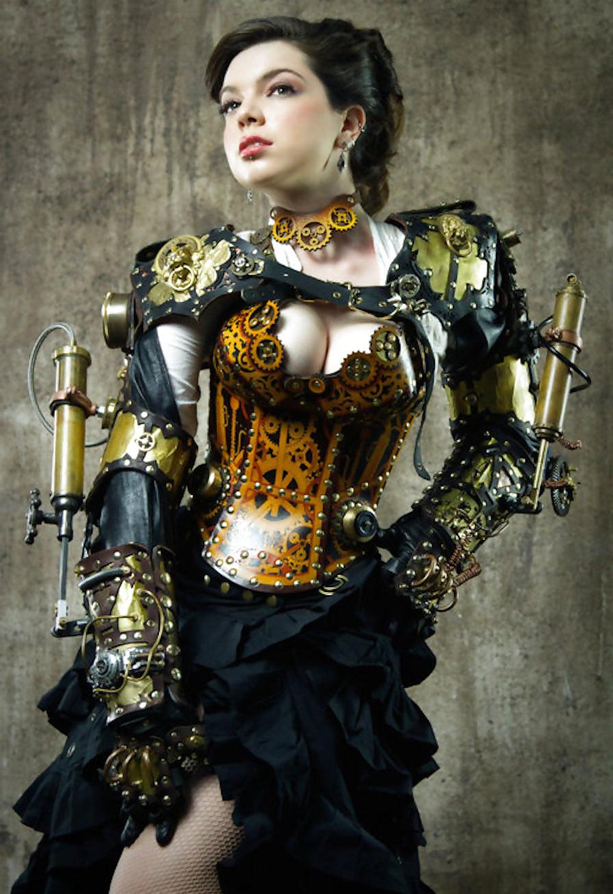 19P Steam punk girl