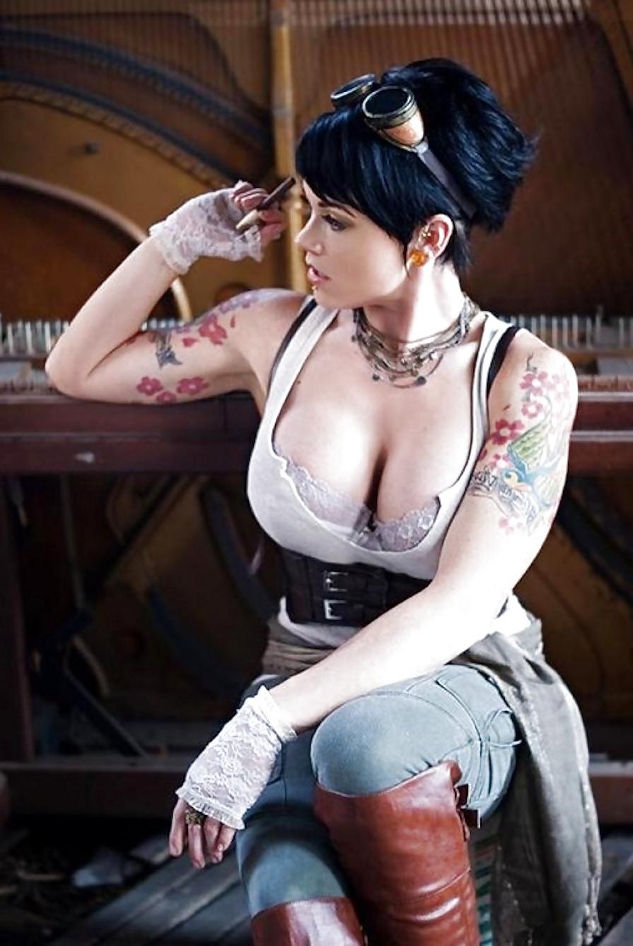 19P Steam punk girl