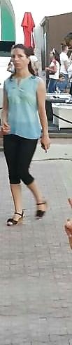 21P Sexy feet old + young romanian