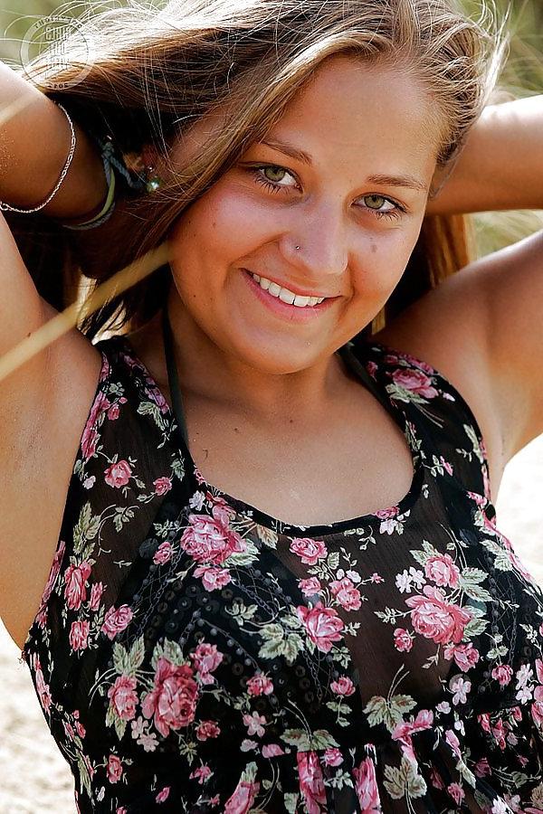 15P Nice chubby teen Nailah 
