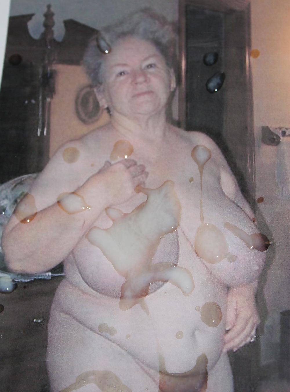 25P Granny Juicy's Hot Cum!