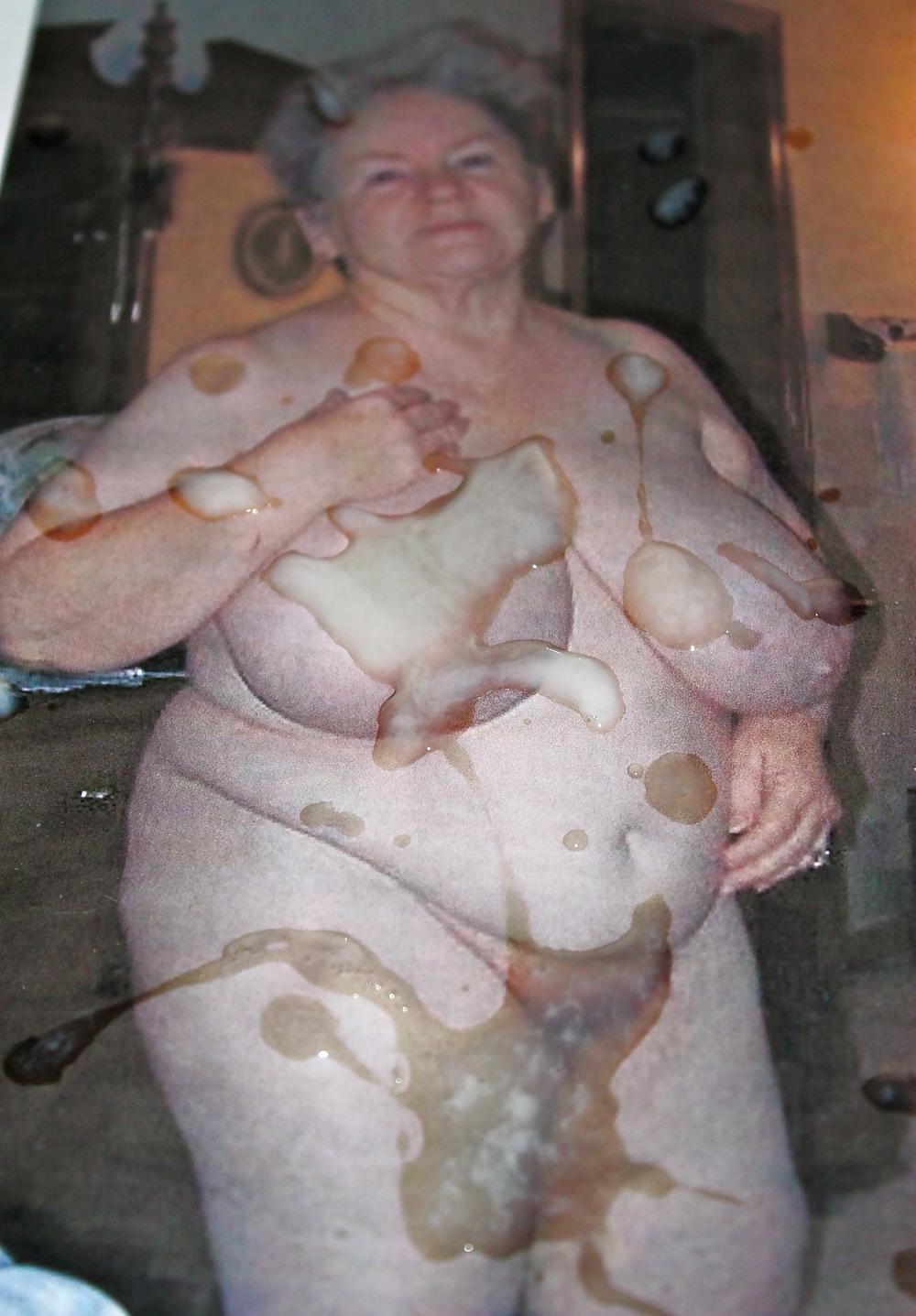25P Granny Juicy's Hot Cum!