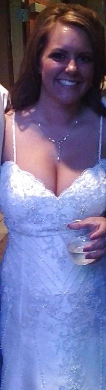 10P Hot Busty bride