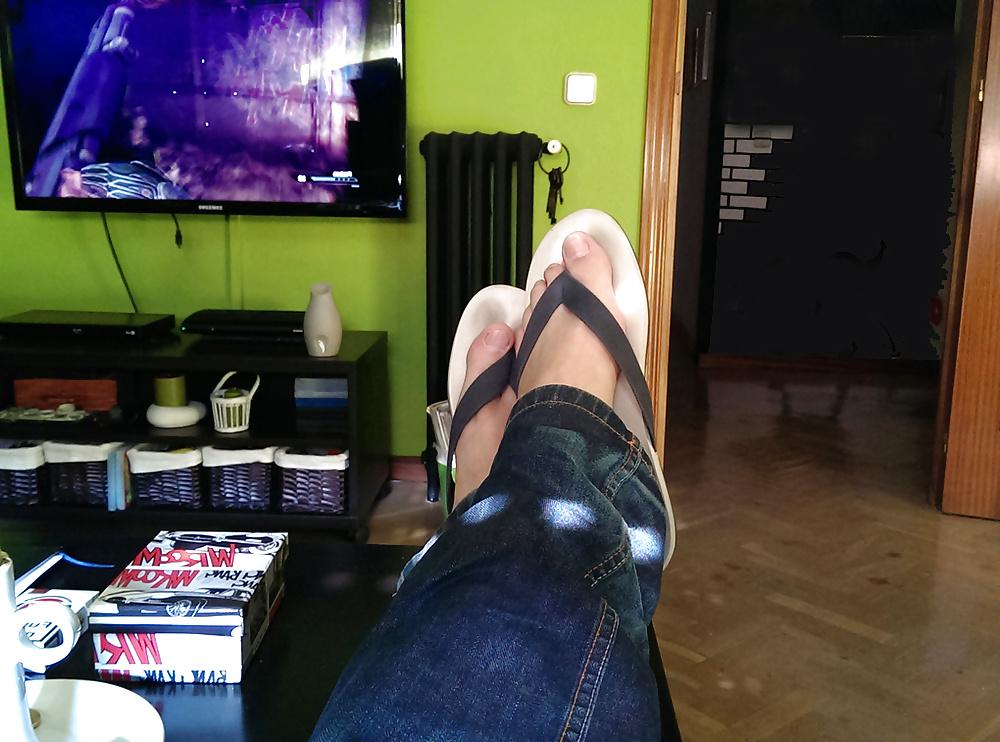 25P Sexy boy feet , gay foot fetish