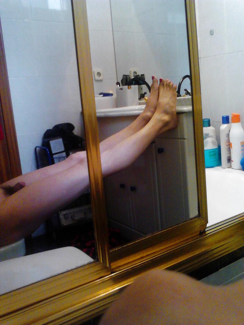 25P Sexy boy feet , gay foot fetish