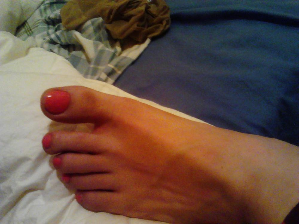 25P Sexy boy feet , gay foot fetish