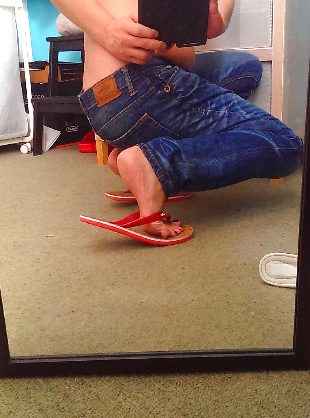 25P Sexy boy feet , gay foot fetish