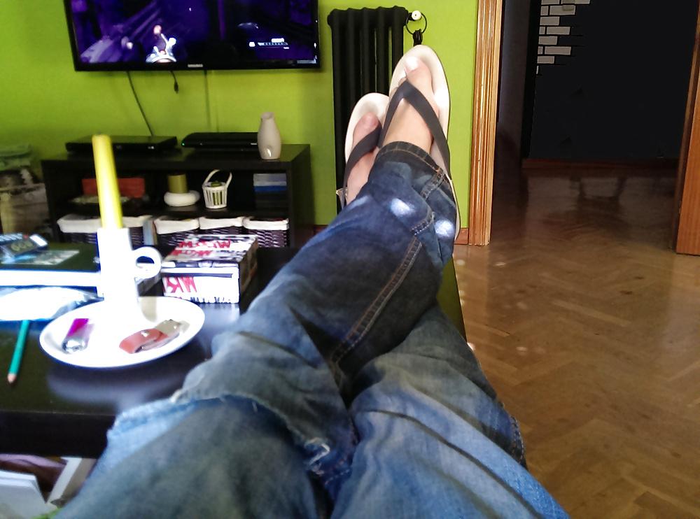 25P Sexy boy feet , gay foot fetish