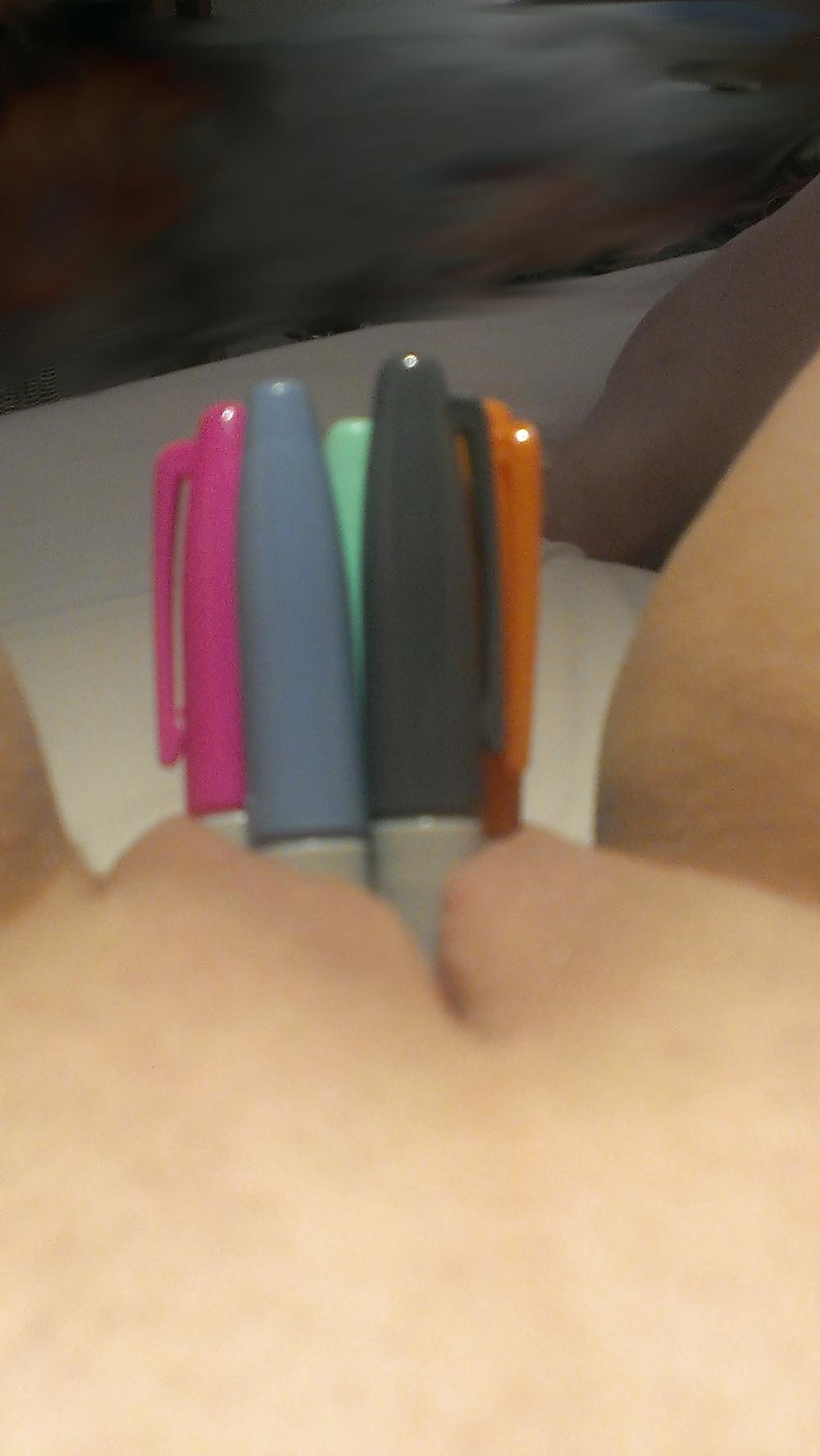 25P Pussy insertions and nipple play