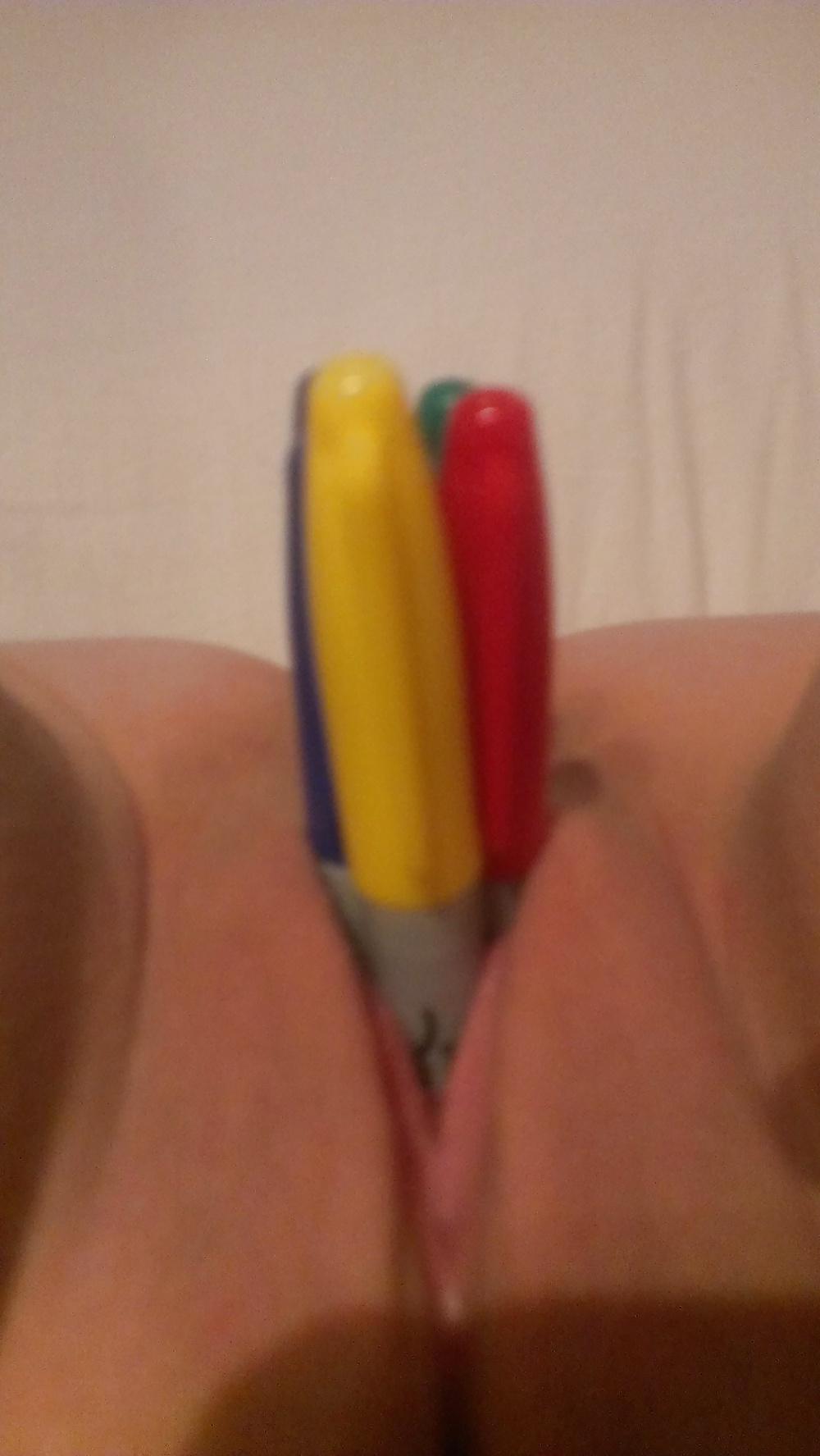 25P Pussy insertions and nipple play