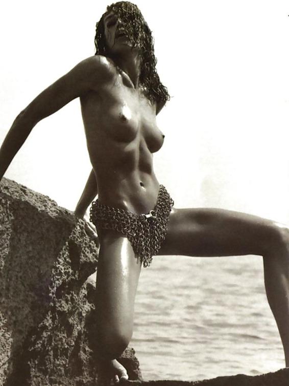 25P Celeb star and model.