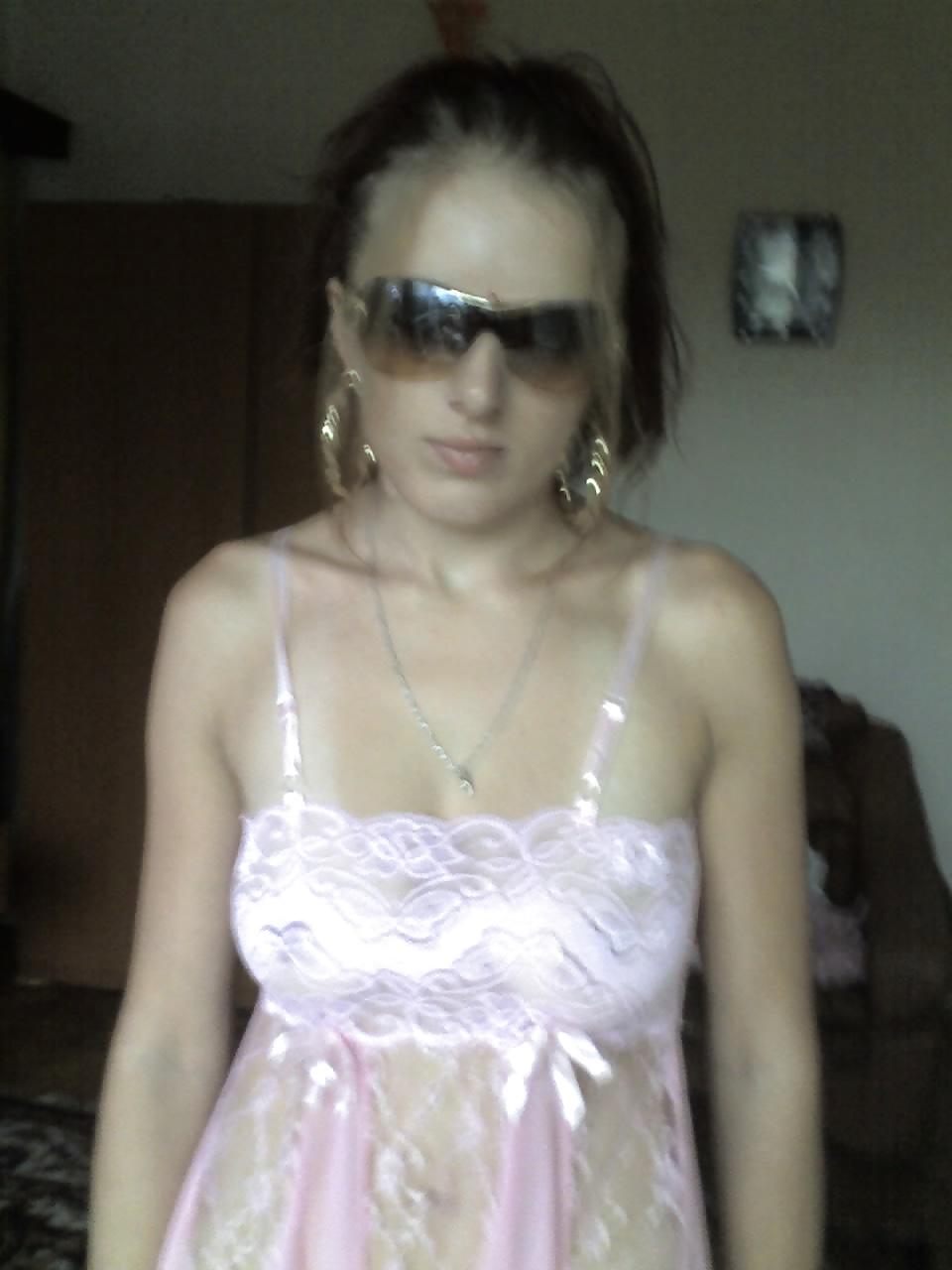 7P Part 2 Roxana romanian bitch