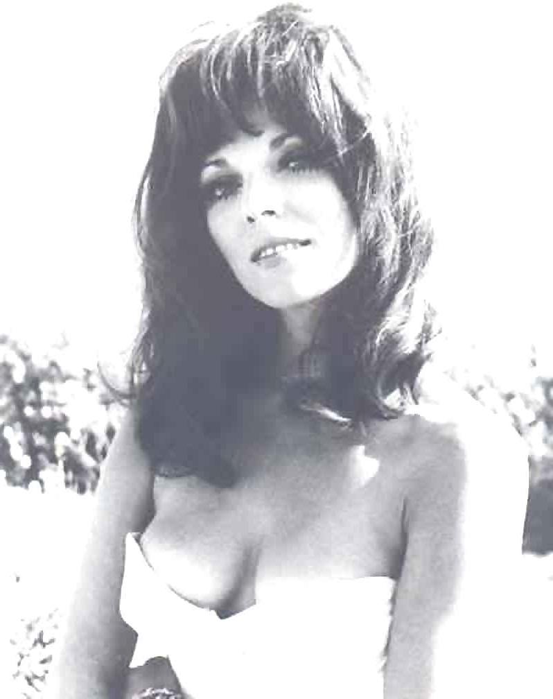 25P The ultimate bitch Joan Collins