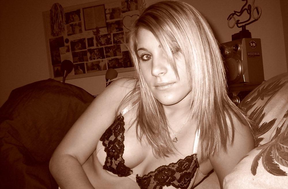 25P Blond Bitch