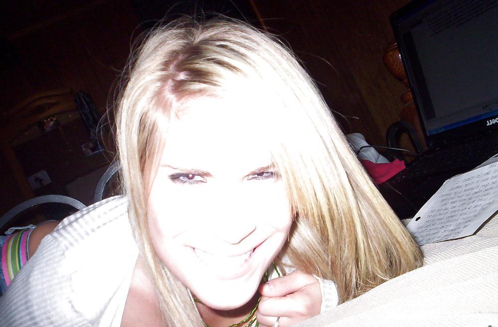 25P Blond Bitch