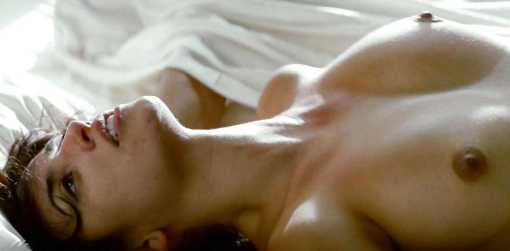 25P Topless Celebs