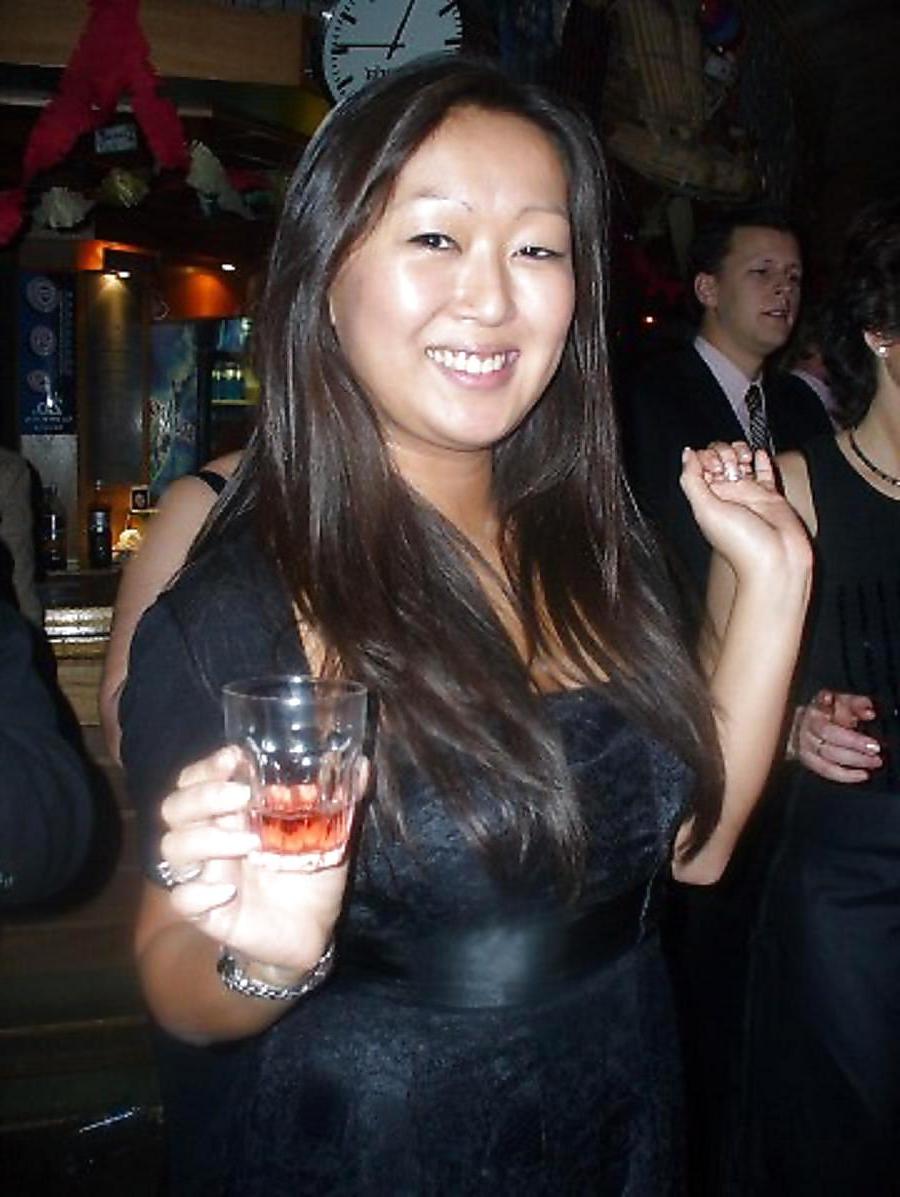 8P Cock Punishment For This Slut