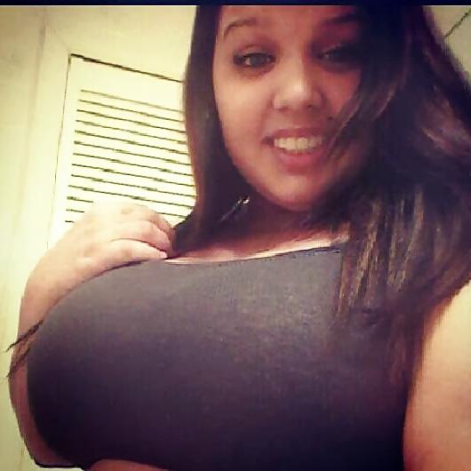 25P Busty Bitch Ashleigh