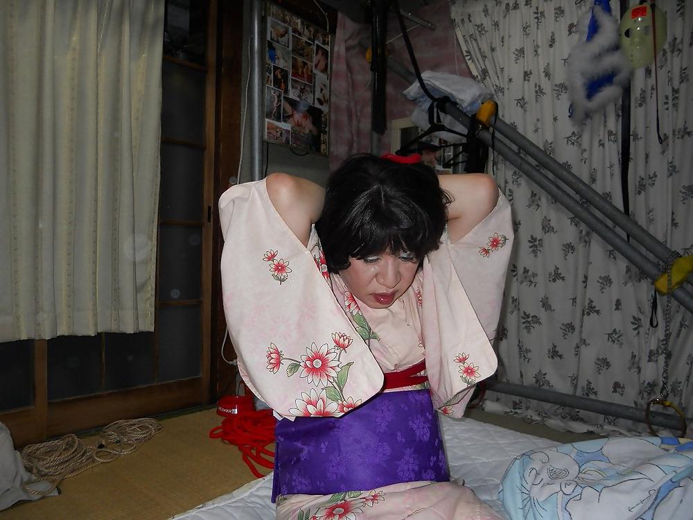 10P Dildo and rope play of wearing kimono 