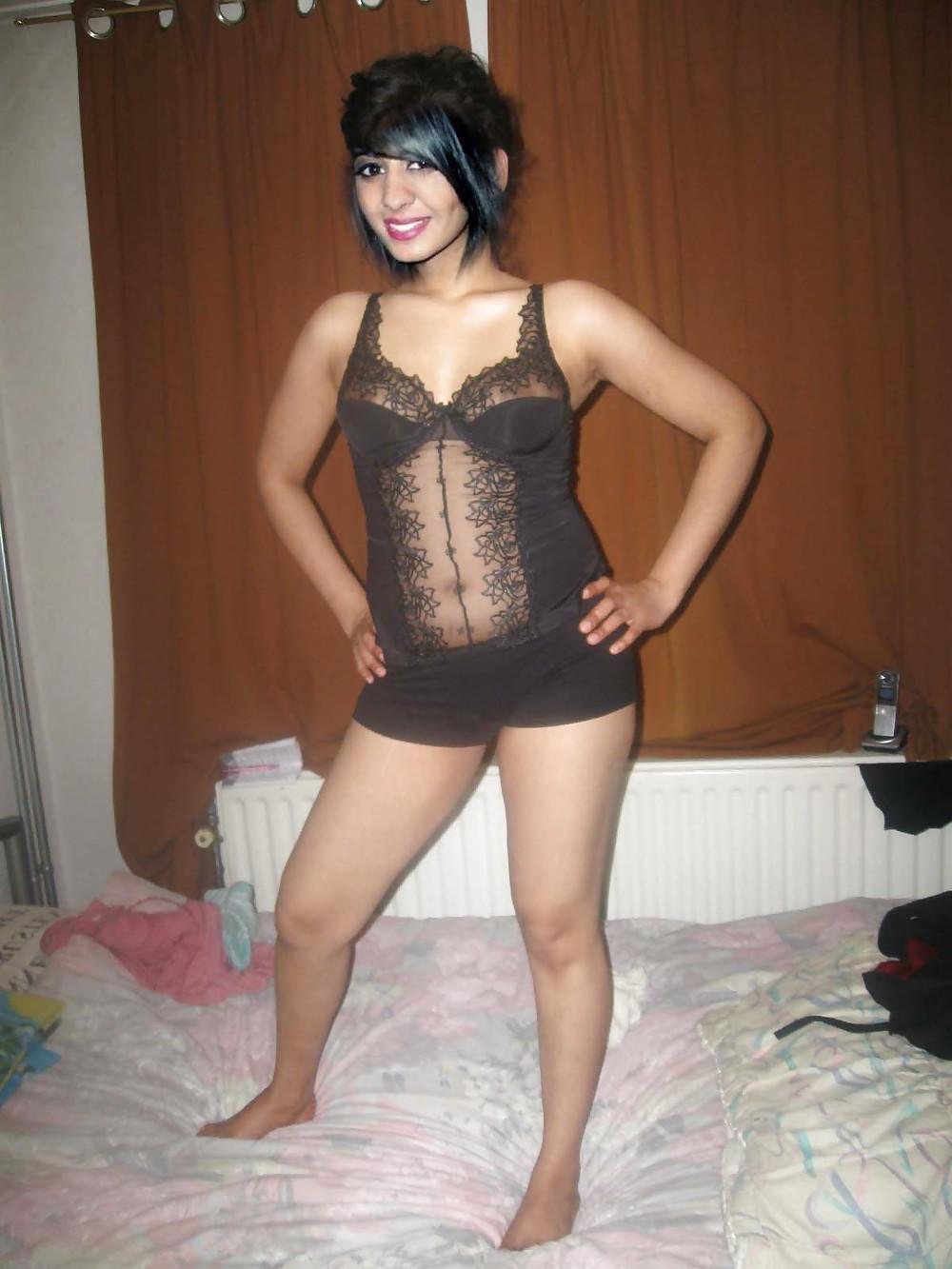 18P Sikh indian london bitch Ayesha