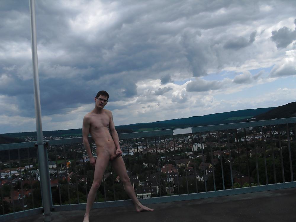 9P Nude in Public