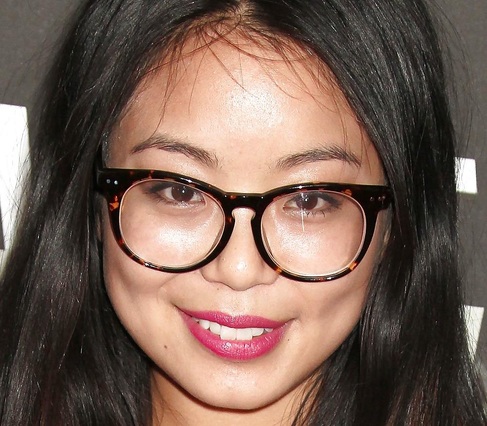 25P Girls in glasses