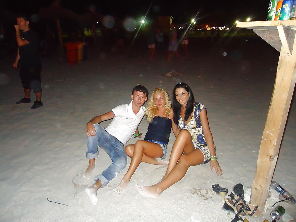 13P Black Sea Topless Familly