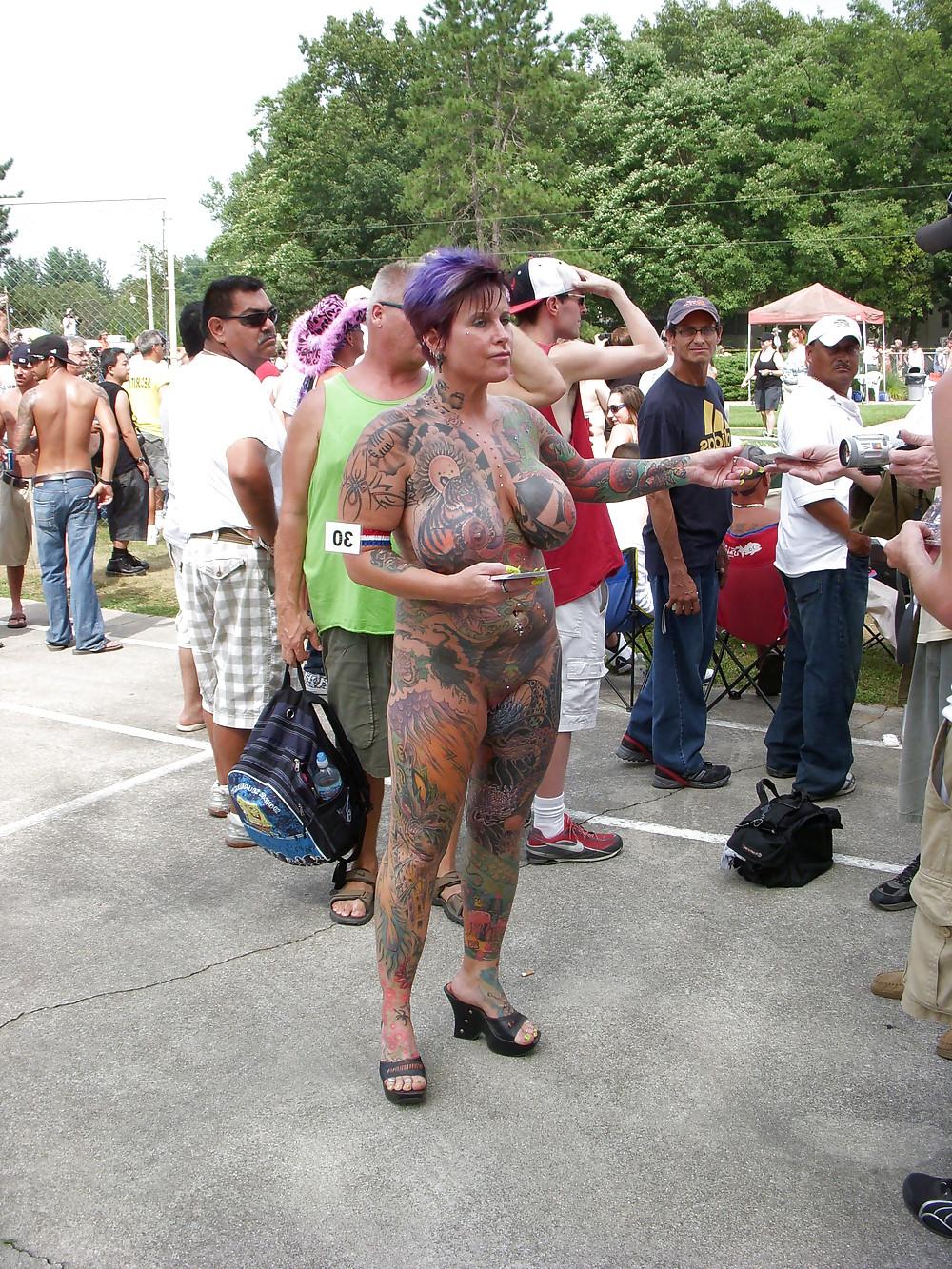 10P Shameless naked sluts in public