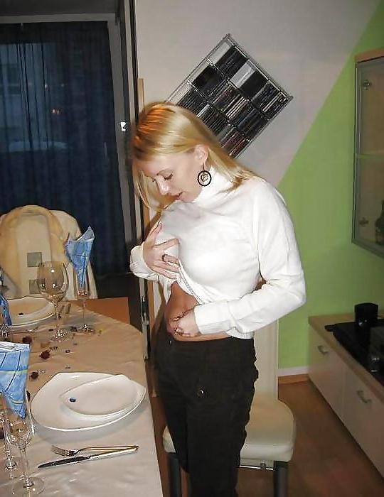 25P How to fuck these mature bitch from facebook?