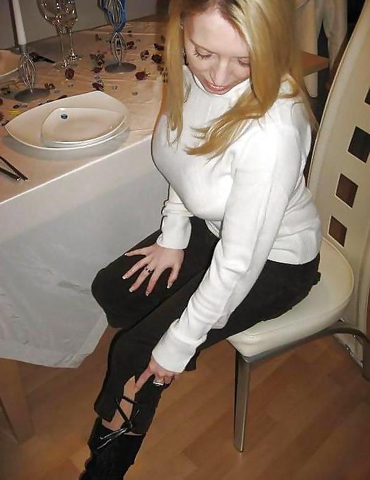 25P How to fuck these mature bitch from facebook?