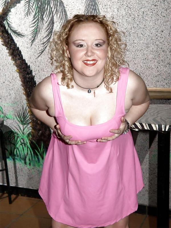 10P Watch me play and then wank boy wank