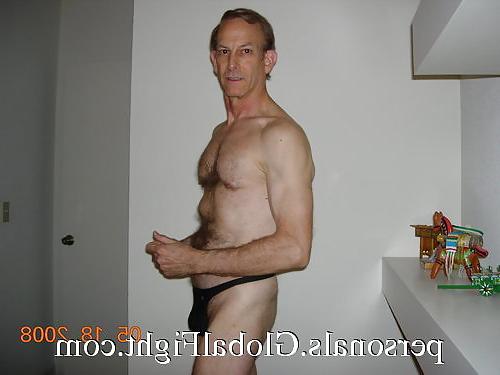 25P Mature wrestling opponents male and female