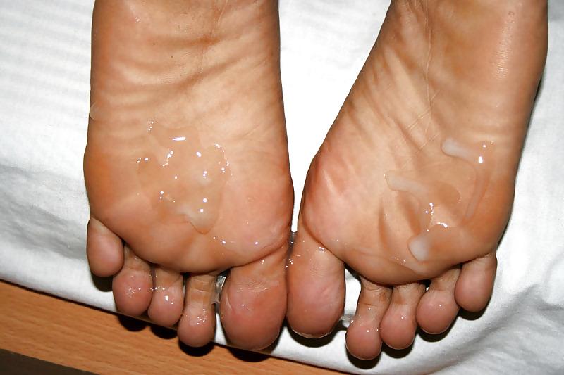 24P Cummy Feet - Soles & Toes