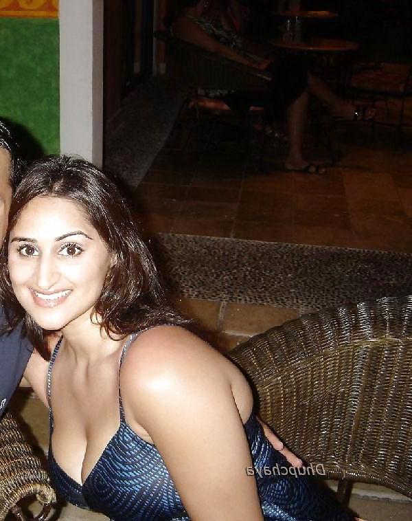 24P BANG MY BITCH & BOOBY WIFE DEEPIKA