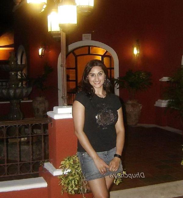 24P BANG MY BITCH & BOOBY WIFE DEEPIKA