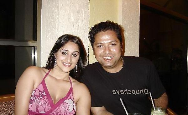 24P BANG MY BITCH & BOOBY WIFE DEEPIKA