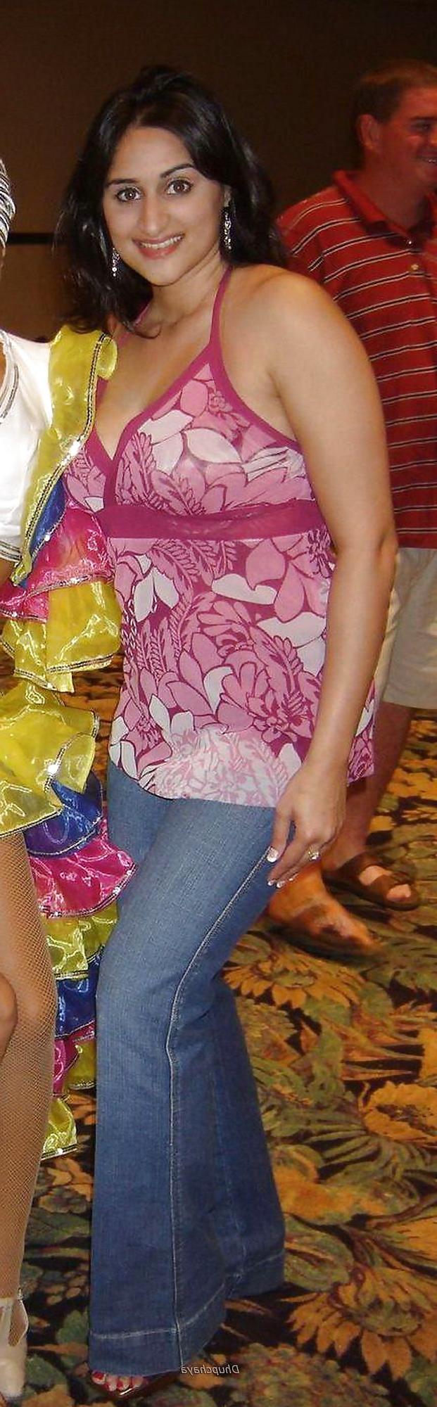 24P BANG MY BITCH & BOOBY WIFE DEEPIKA