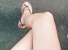 25P Sexy Feet and Toes! Please Comment and Rate!