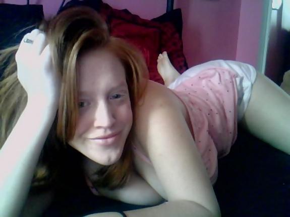 16P Hot girl with glasses