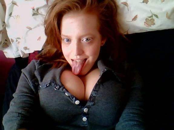 16P Hot girl with glasses