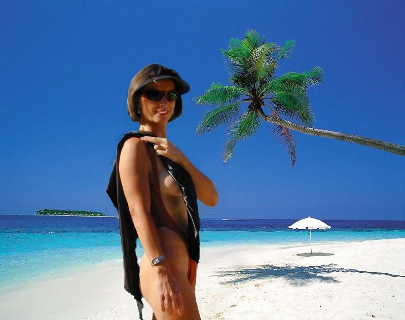 25P Mature Brigete pro swimwear model 1.