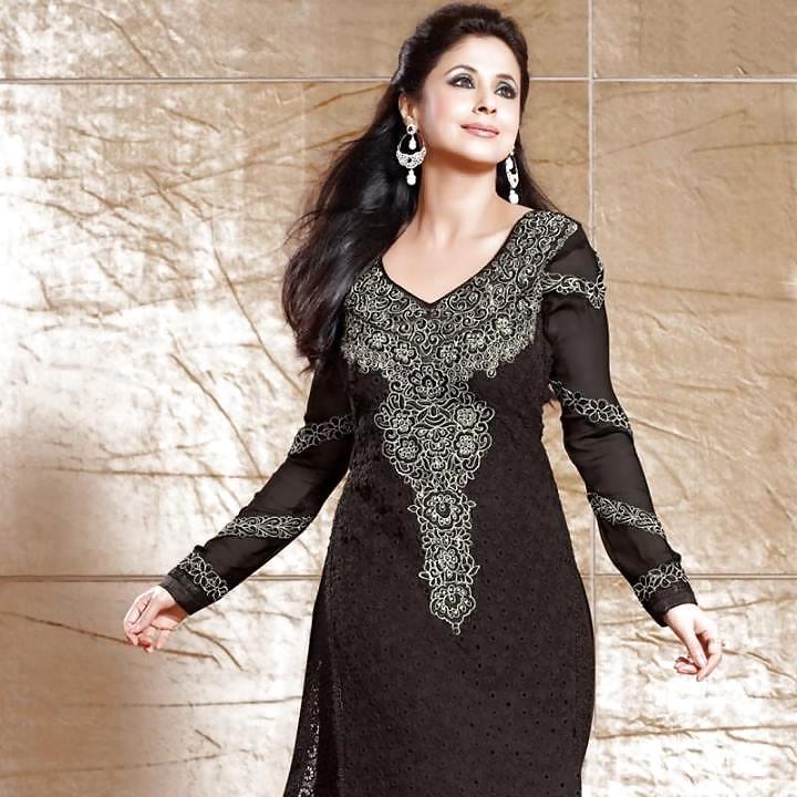 13P Indian bitch Urmila Matondkar look in Shulwar kameez