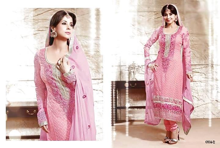 13P Indian bitch Urmila Matondkar look in Shulwar kameez