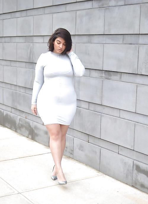 25P SEXY CHUBBY GIRLS